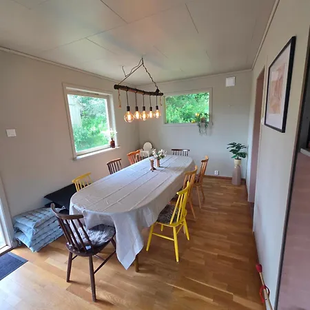 Frydenlund Fjord Retreat - Sauna, Shoreline & Boat Lodge