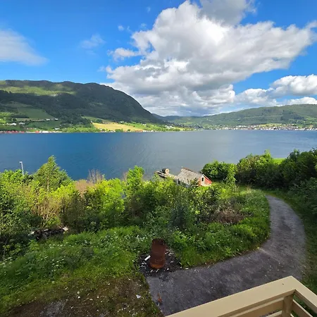 Frydenlund Fjord Retreat - Sauna, Shoreline & Boat