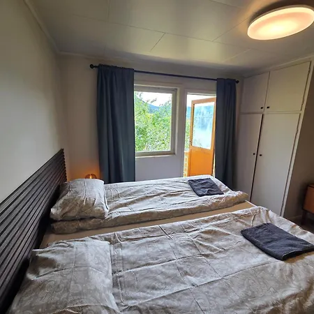 Lodge Frydenlund Fjord Retreat - Sauna, Shoreline & Boat